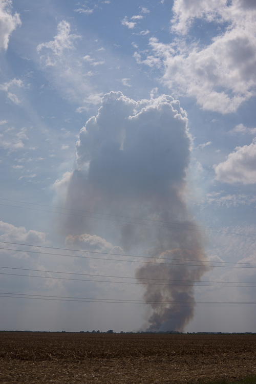pillar/plume